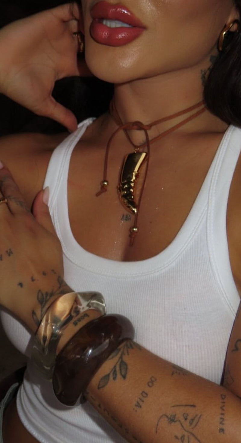 COLAR COURO BOHO CHIC